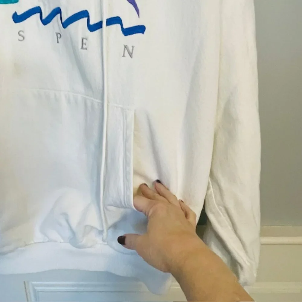 Vintage Crazy Shirts 100% Cotton Hoodie Embroidered Aspen Mountains Small - Picture 4 of 9